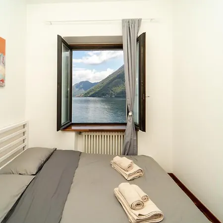 Apartamento Gemma Sul Di Con Terrazzo Piano Porlezza